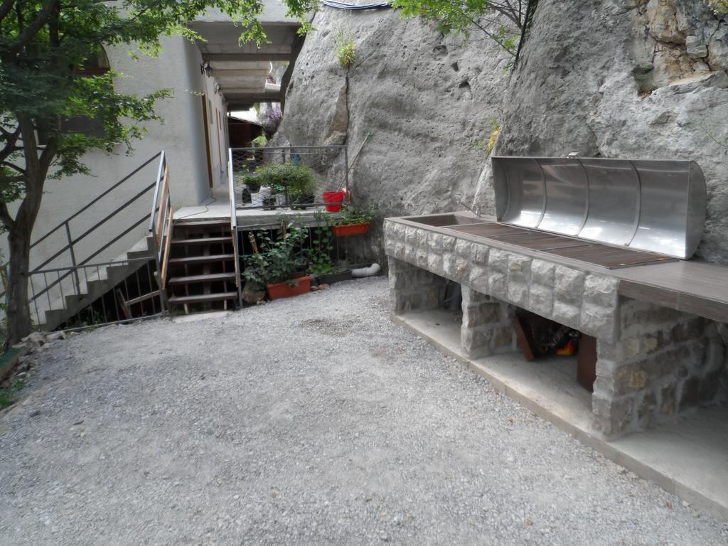 Pataki Guesthouse Petrovac Ngoại thất bức ảnh