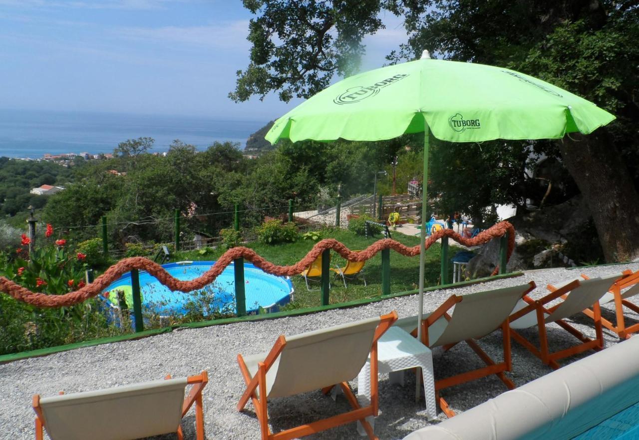Pataki Guesthouse Petrovac Ngoại thất bức ảnh