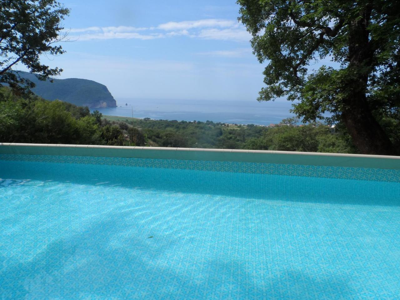 Pataki Guesthouse Petrovac Ngoại thất bức ảnh
