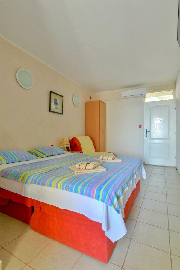 Pataki Guesthouse Petrovac Ngoại thất bức ảnh